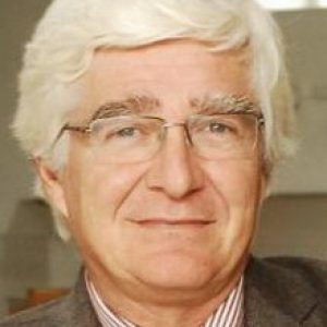 Ο Λούκα Σκακέτι, αρχιτέκτονας της σειράς γραφείου Ianus για την Tecno