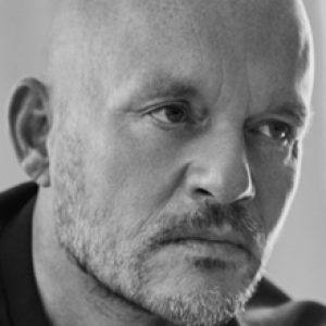 Κεραμικές επιφάνειες Mutina του Vincent Van Duysen σε χώρο γραφείων