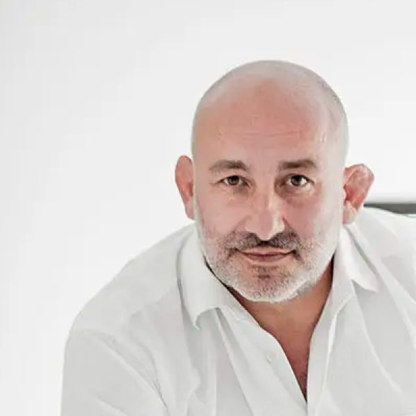 Ο Ζαν-Μαρί Μασό, Γάλλος σχεδιαστής για Arper και MDF Italia