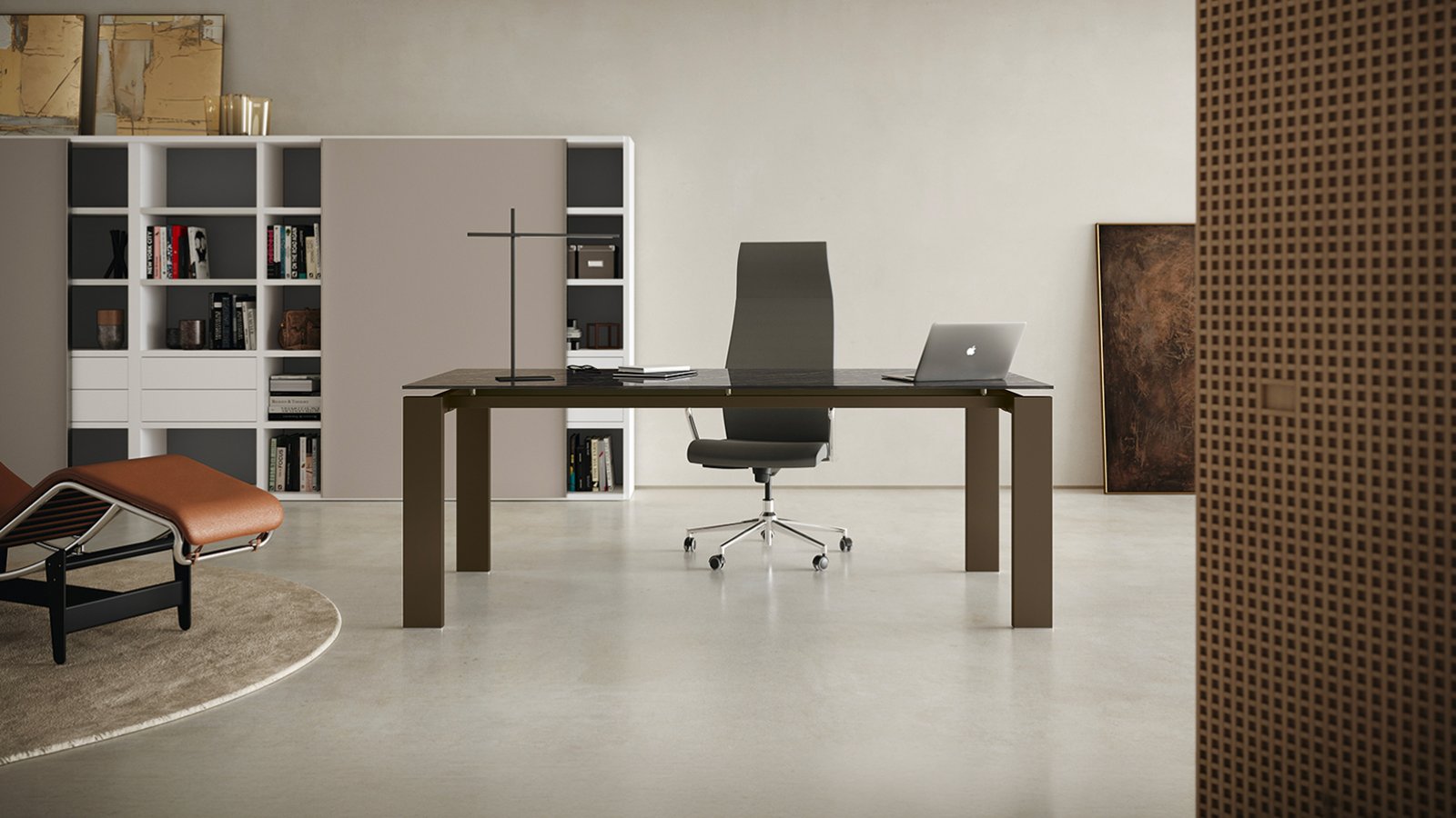 Γραφείο διεύθυνσης GO της Colombini Office με στηρίγματα μελαμίνης