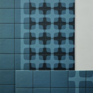 Χώρος εστίασης με ρετρό πλέγμα Betty της Mutina