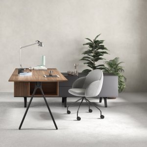 Γραφεία design Lay της Archiutti με ανοιχτόχρωμες επιφάνειες και κόκκινη δομή