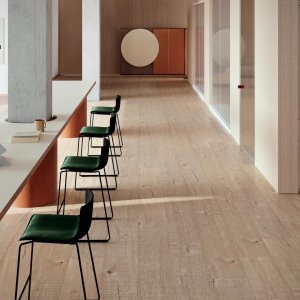 Εστιατόριο προσωπικού με καρέκλες Catifa Carta