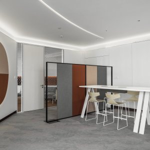 Λευκή επιφάνεια Fenix του τραπεζιού Cross