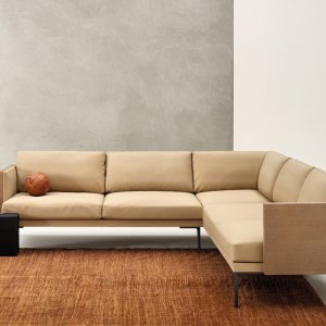 Τριθέσιος Steeve Lou σε lounge έργου