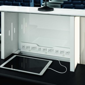 Γενική άποψη ρεσεψιόν Lux με τρεις ζώνες φωτός