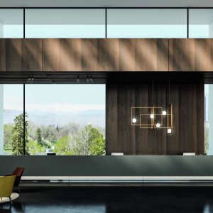 Βάση αλουμινίου με ρυθμιζόμενα πέλματα στο Lux