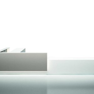 Πλευρά χειριστή του Lux με συρτάρια και αρχειοθήκη