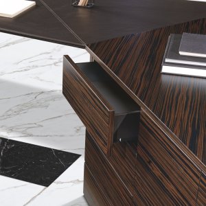 Αιθουσα συσκεψεων με το τραπεζι Euclideo των 530 εκατοστων