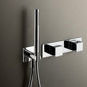 Χωνευτή επίτοιχη μπαταρία Mint Fantini σε Matt Gun Metal PVD πάνω από νιπτήρα