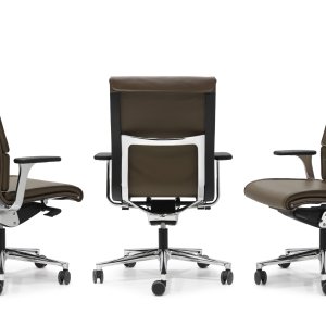 Δερμάτινο κάλυμμα μπράτσου με βέλκρο στην Una Chair