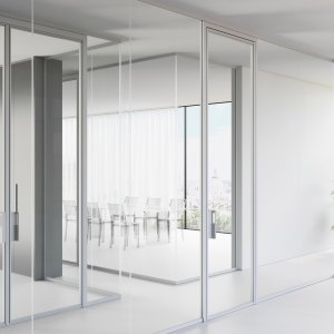 Εξωτερική συρόμενη γυάλινη πόρτα του συστήματος Mood με κρυφή άνω ράγα