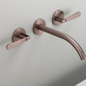 Στήλη μπανιέρας δαπέδου Lutezia της Cea Design