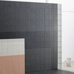 Πλακίδιο Base Black της συλλογής Tape της Mutina
