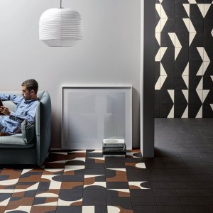Puzzle στη βεράντα ενός γραφείου